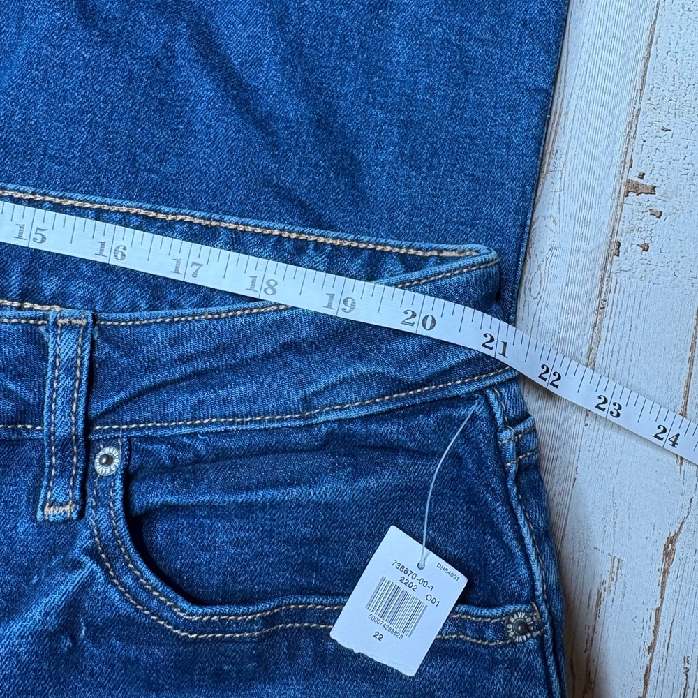 Old Navy High Rise Curvy O.G. Straight Plus Size 22 Jeans Blue Denim NWT - Picture 10 of 16